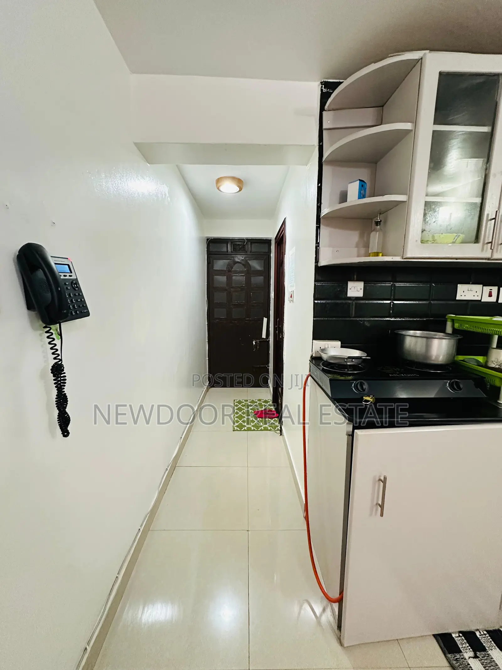A Spacious Studio Airbnb in Ruaka