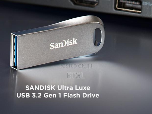 Sandisk Ultra Luxe Usb 3.2 64gb Flash