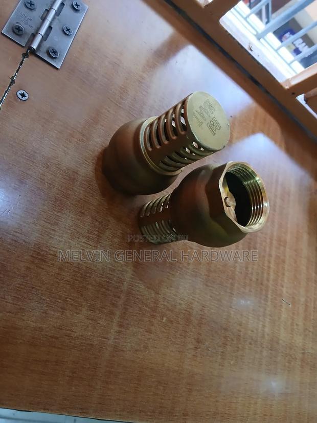 Metal Foot Valve. 11/4" - thumbnail 2