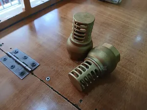 Metal Foot Valve. 11/4"
