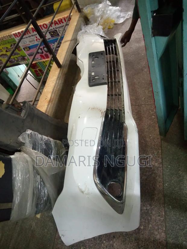 Auris 2017/2018 Front Bumper Ex Japan - thumbnail 3
