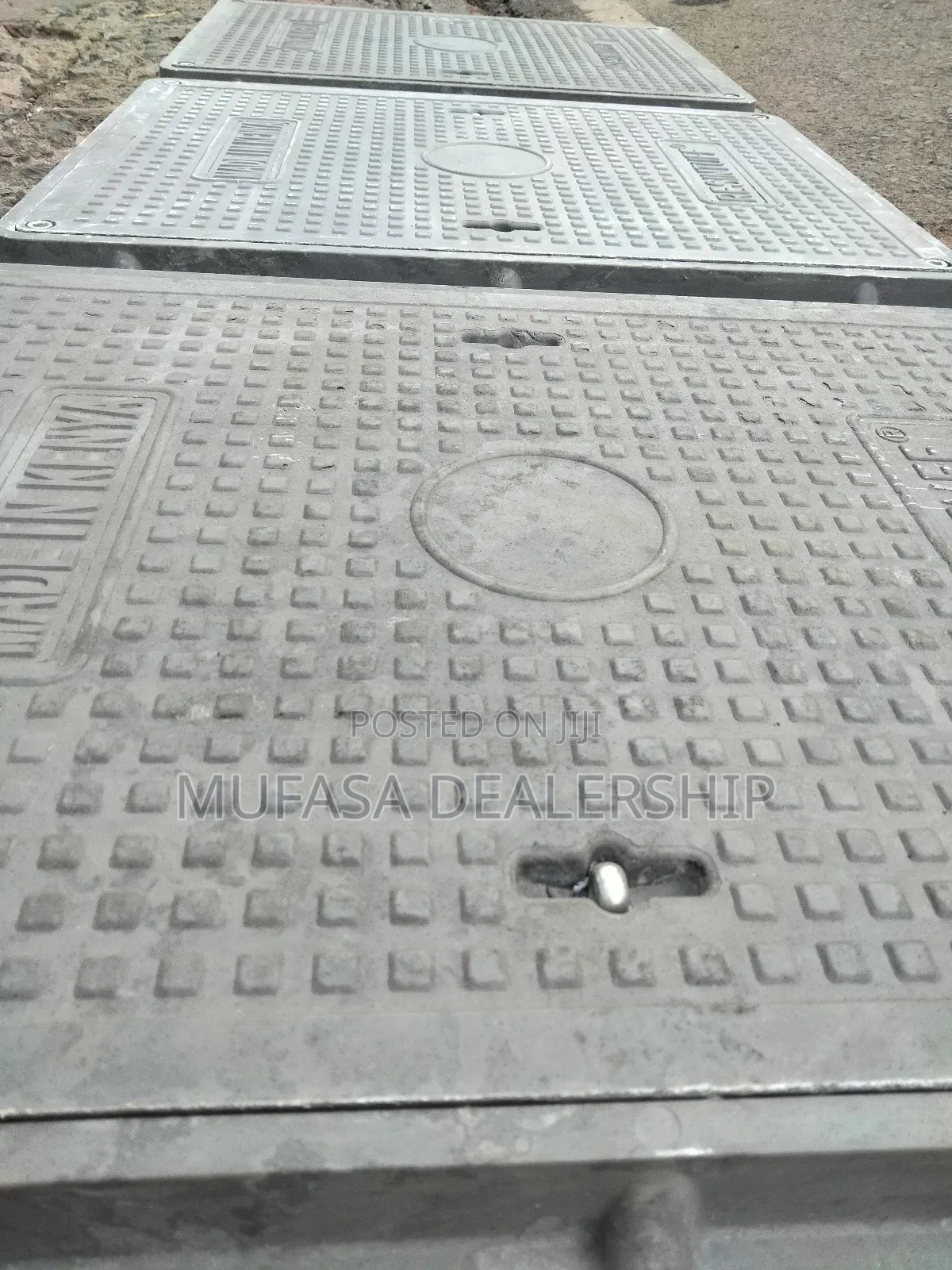Fiber Manhole Cover(18×24) Lockable