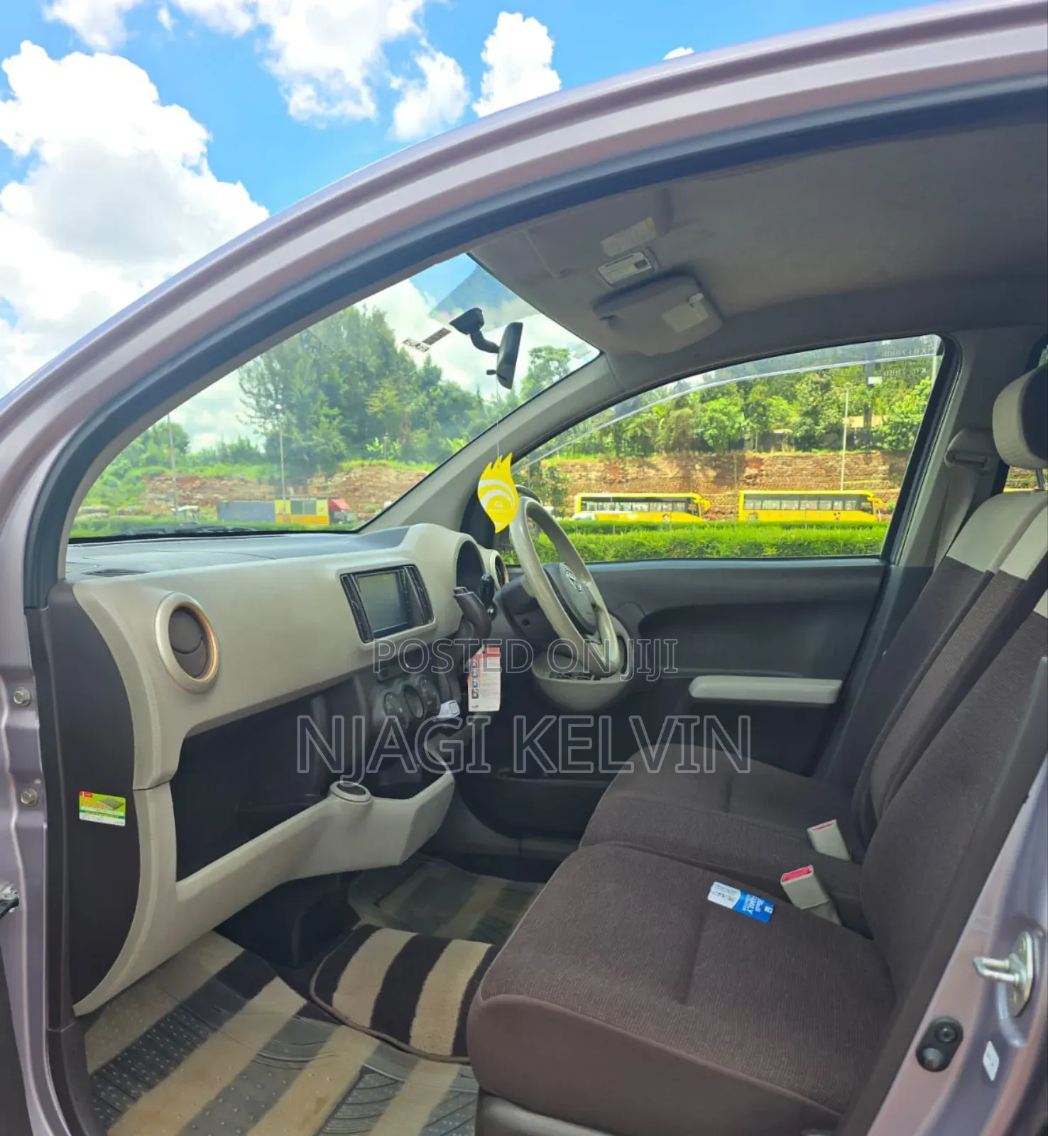 Toyota Passo 2015 Silver