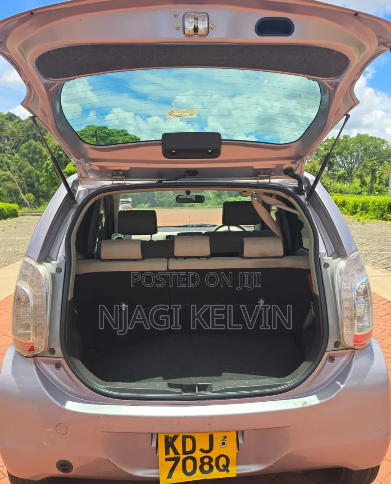 Toyota Passo 2015 Silver