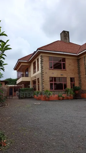 5bdrm Maisonette in Muthaiga North, Nairobi Central for rent