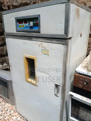 Repairable Egg Incubator