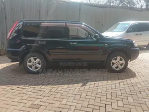 Nissan X-Trail 2.0 Comfort 2005 Black