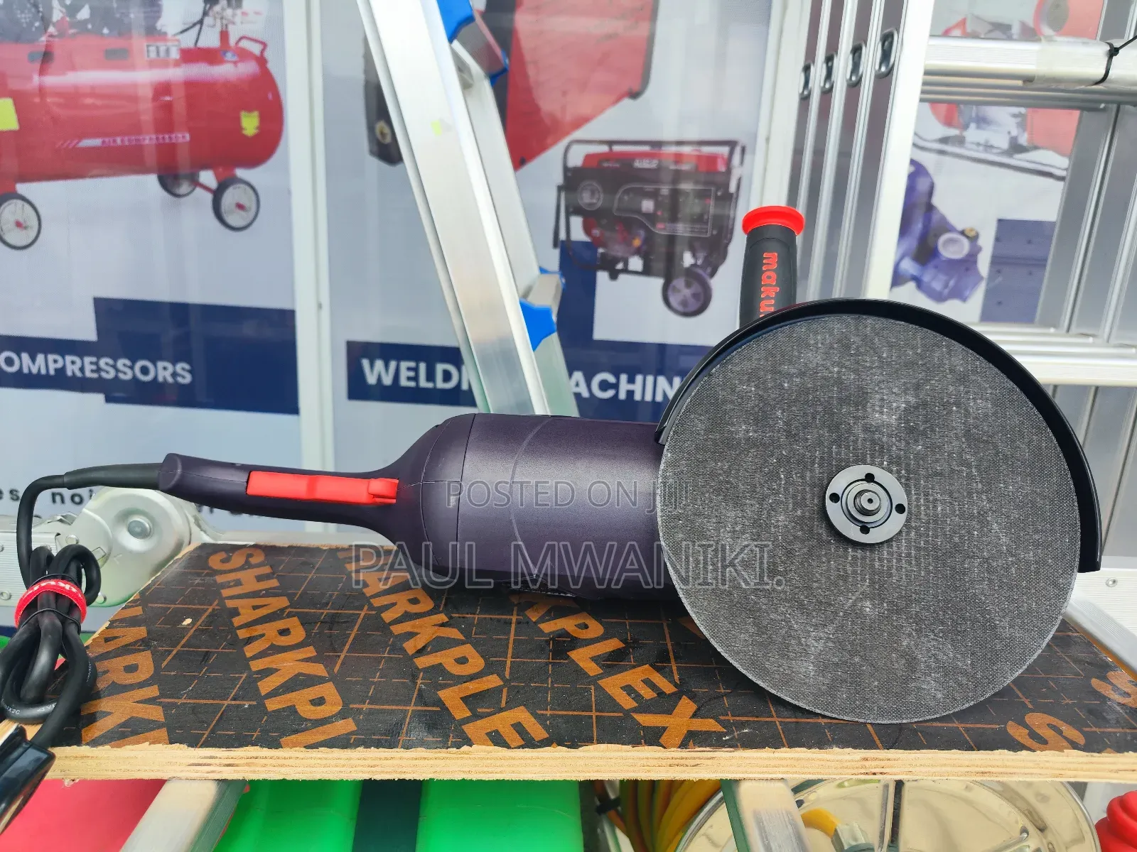 Makute Power Beast 2600w Angle Grinder