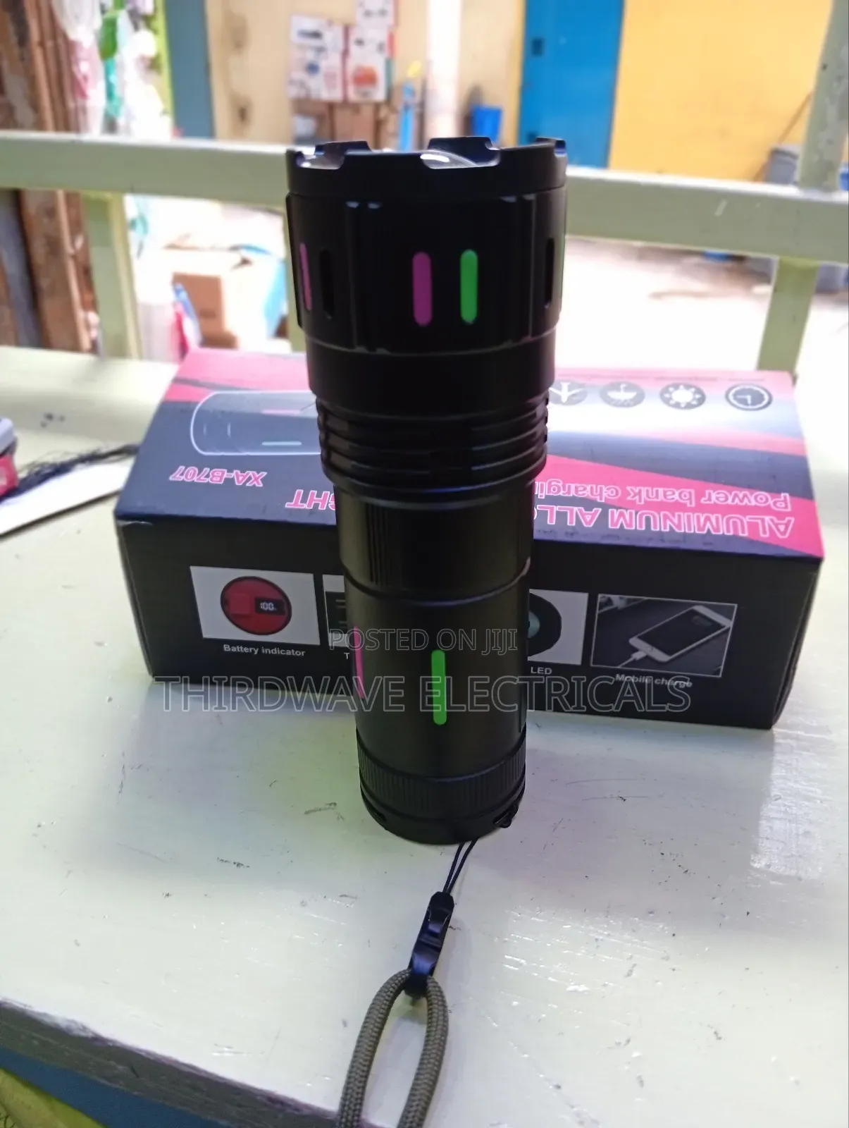 Flash Light/ Power Bank Torch