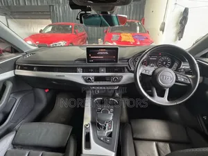 Audi A5 2018 Red