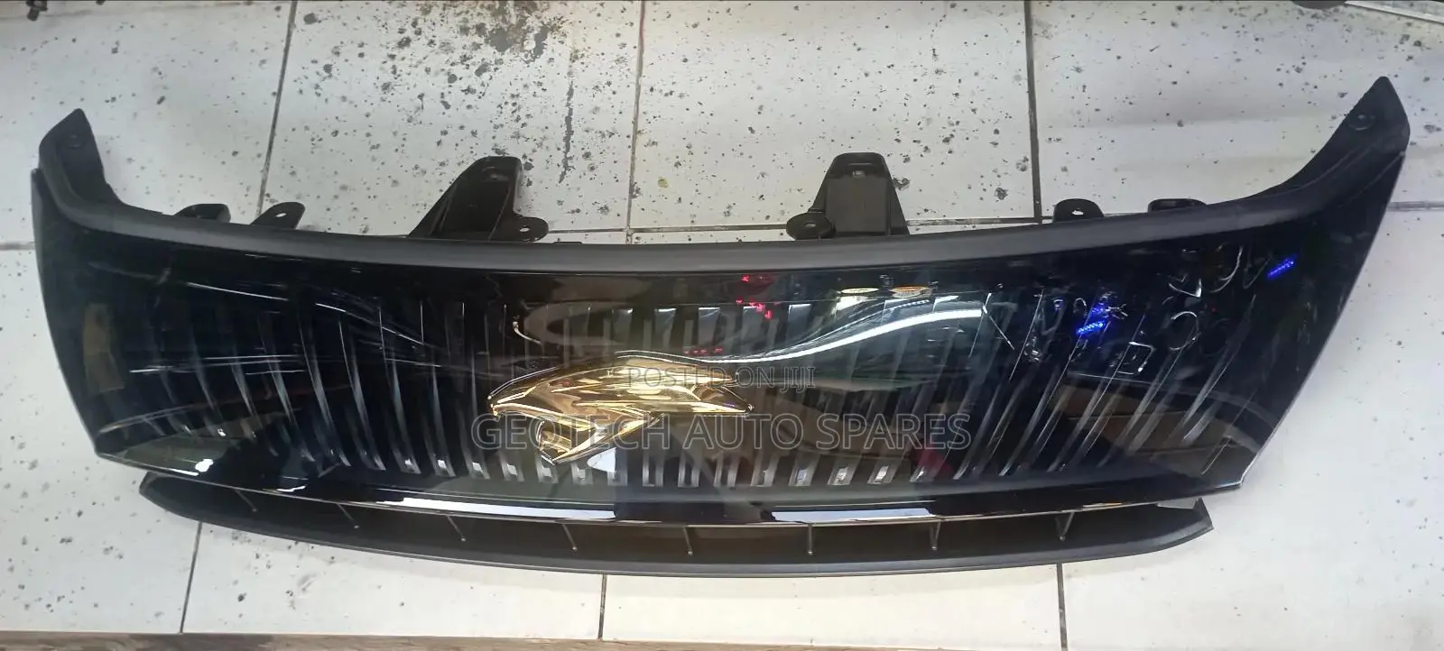 Toyota Harrier 2014-2017 Front Grill