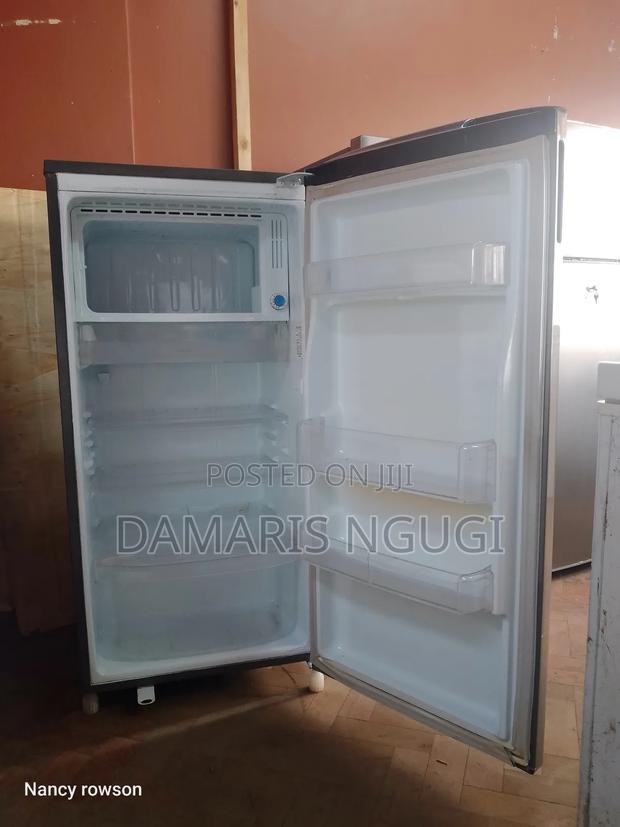 Samsung (200litres ) Single Door Fridge - thumbnail 3