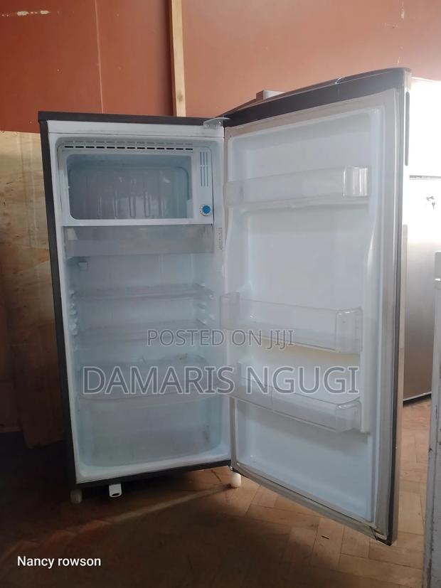 Samsung (200litres ) Single Door Fridge - thumbnail 4
