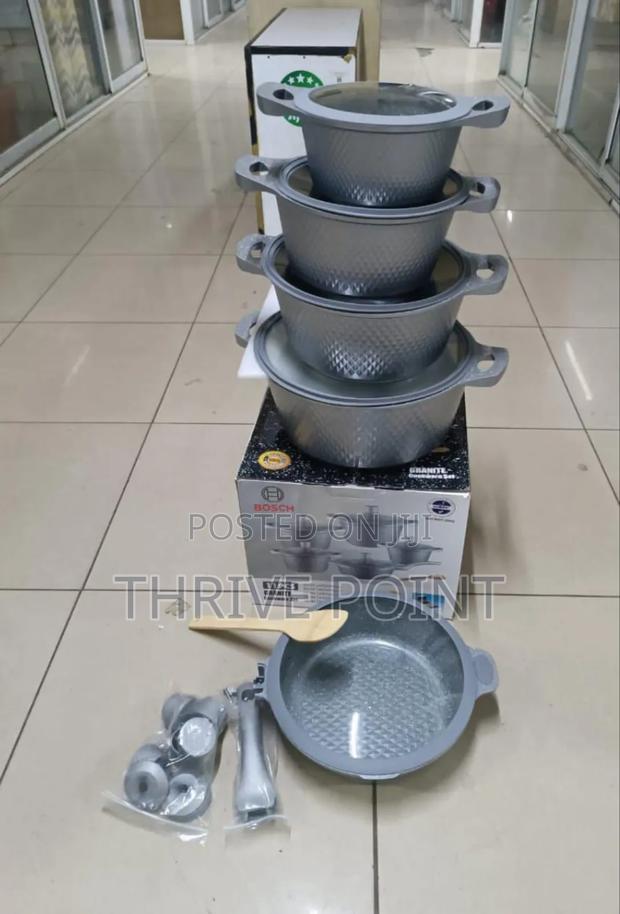 11 PCS Set
4 Casserole