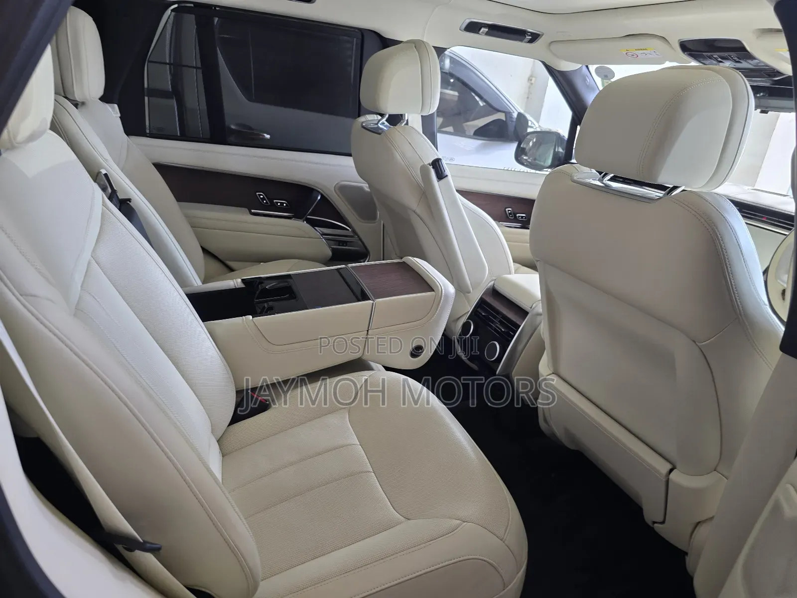 Land Rover Range Rover Vogue 2023 Gray