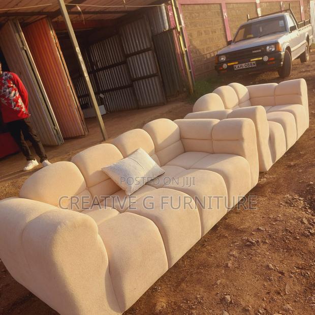 3,2 Bubble Sofa - thumbnail 2