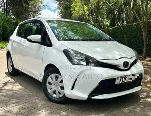 Toyota Vitz 1.0 FWD 5dr 2015 White