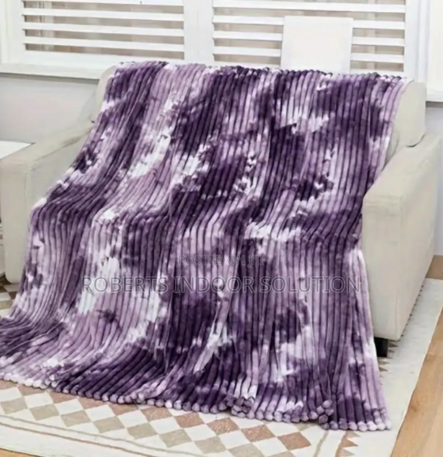 Vertically Ribbed Texture Fleece Blanket