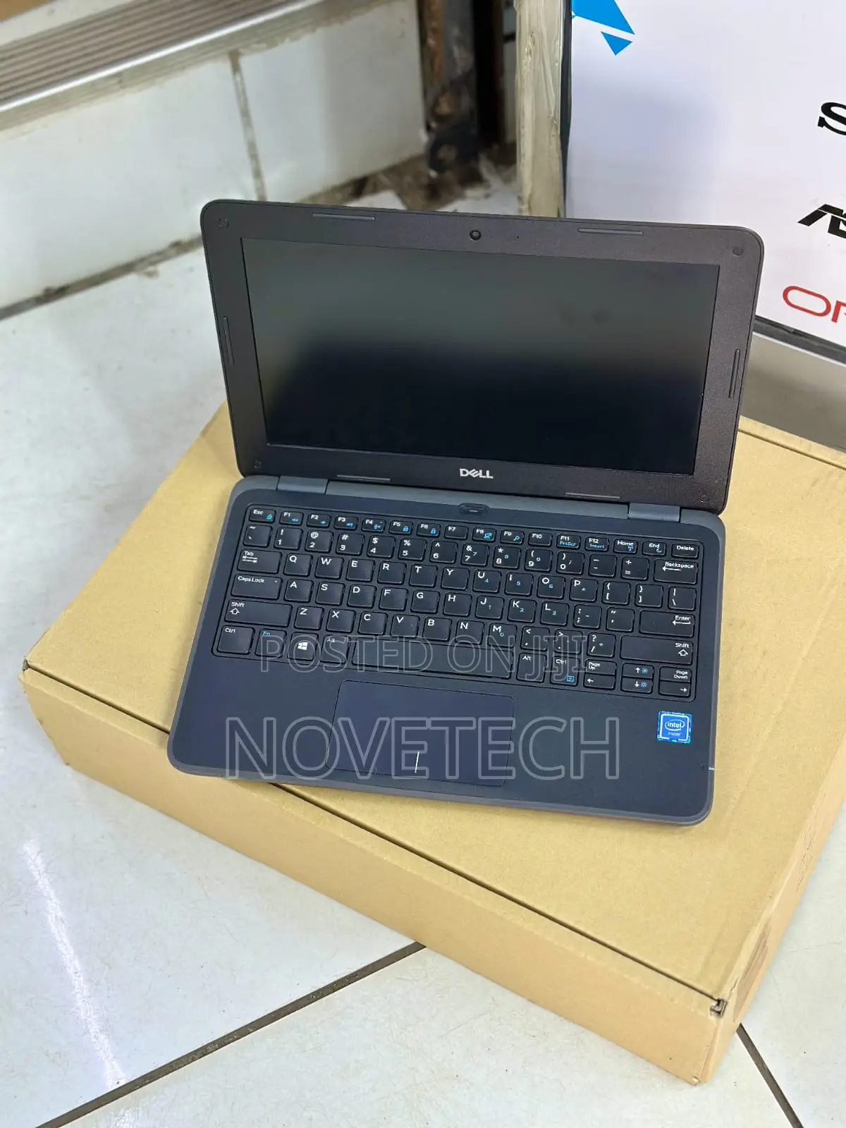Laptop Dell Latitude 11 3190 4GB Intel Celeron SSD 60GB