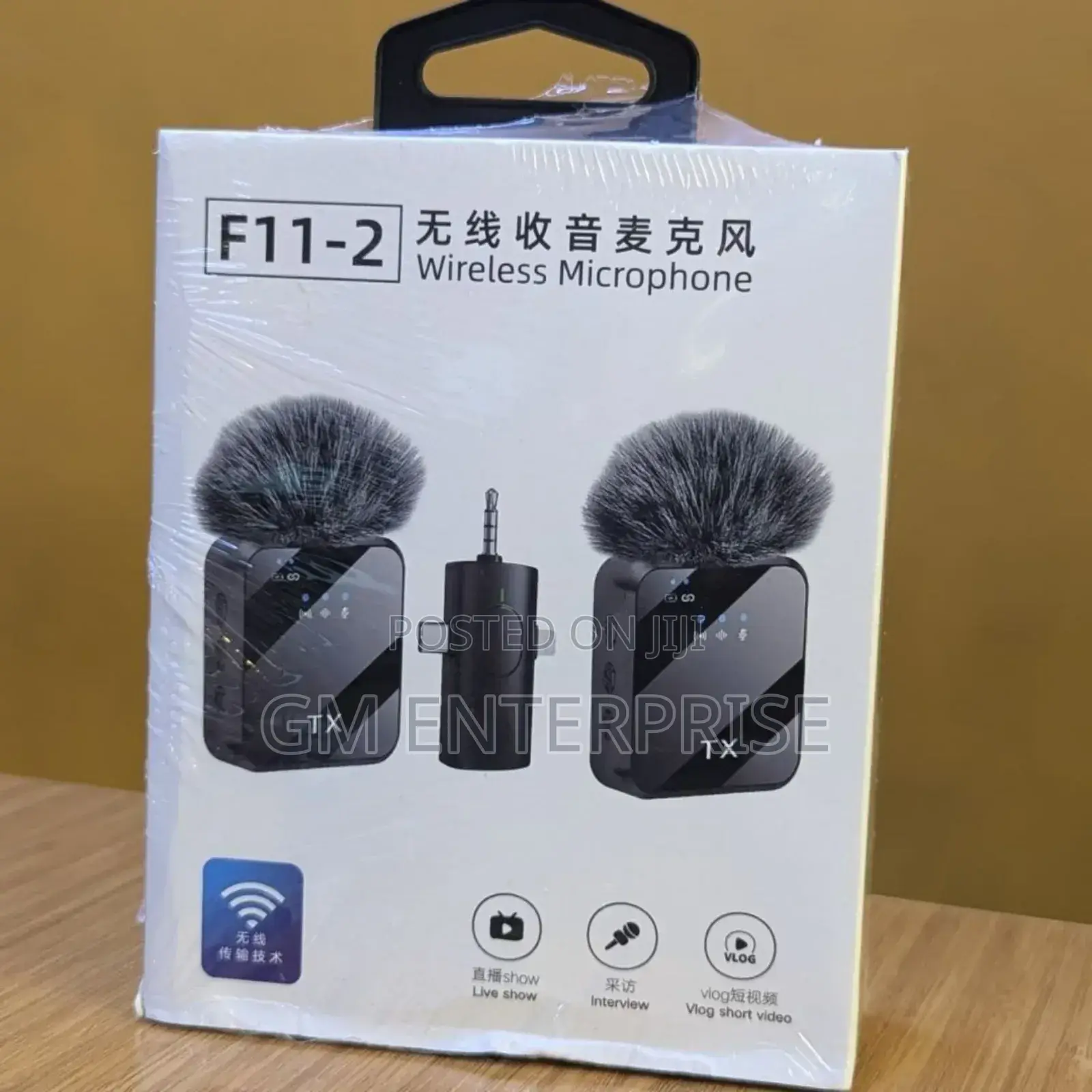 F11_2 Wireless Microphone