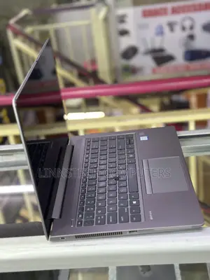 Laptop HP ZBook 14u G6 16GB Intel Core i7 SSD 512GB