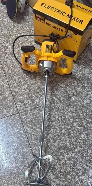 Original Dewalt Electric Mixer 2600w/Dewalt Paint Mixer