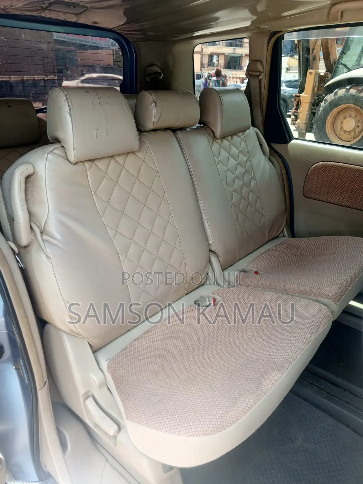 Toyota Sienta 2012 Blue