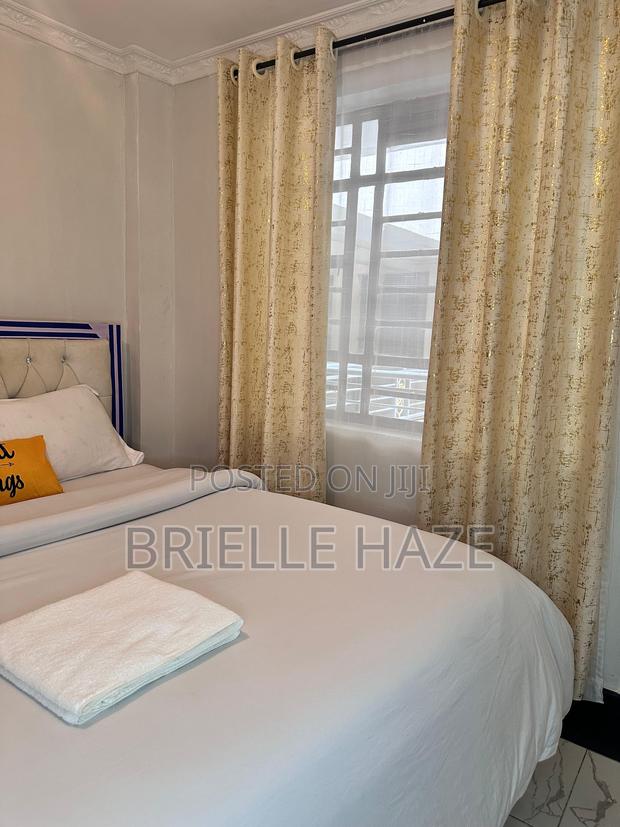 Kayla One Bedroom Airbnb - thumbnail 2