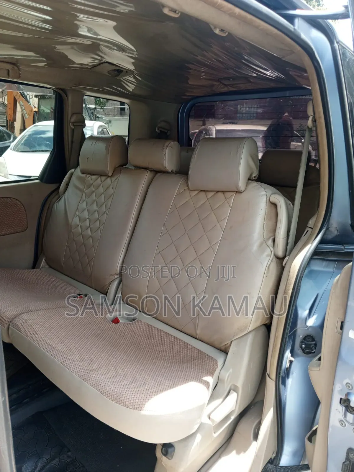 Toyota Sienta 2012 Blue