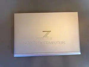 Laptop HP ZBook Firefly 14 G7 8GB Intel Core i7 SSD 512GB