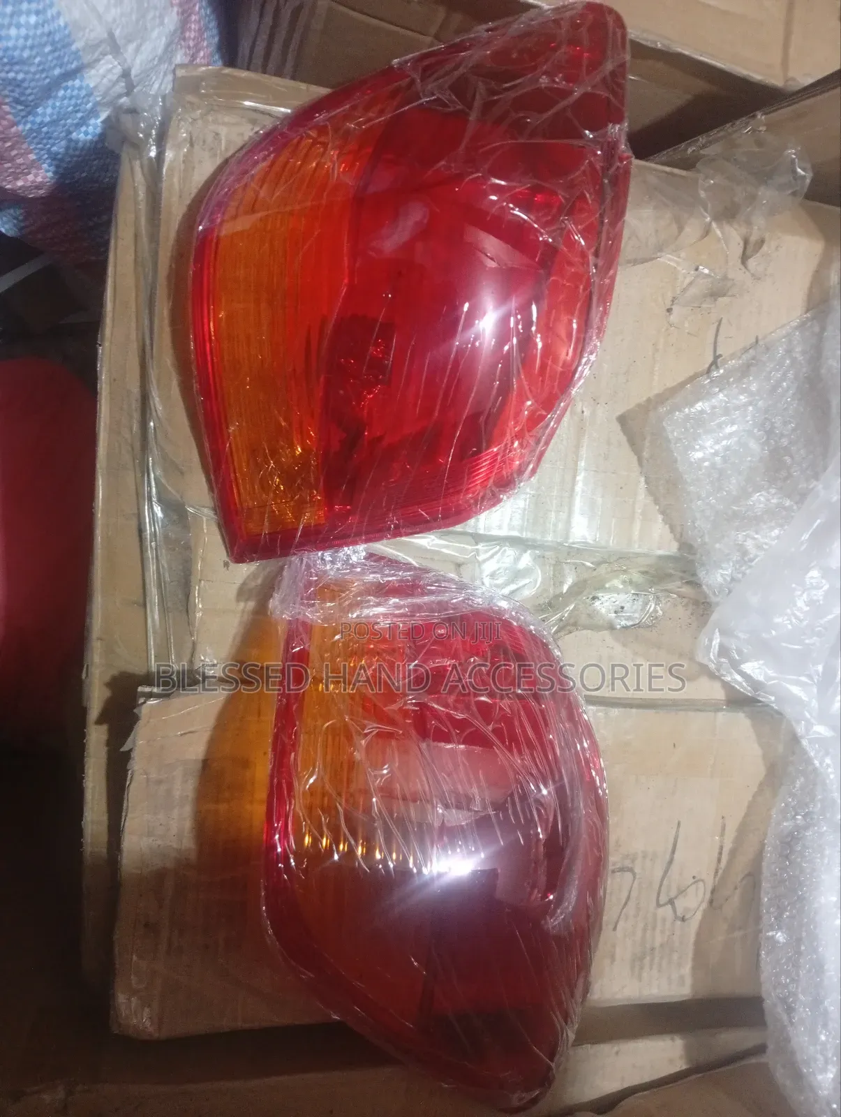 Tail Lens Mitsubishi RVR