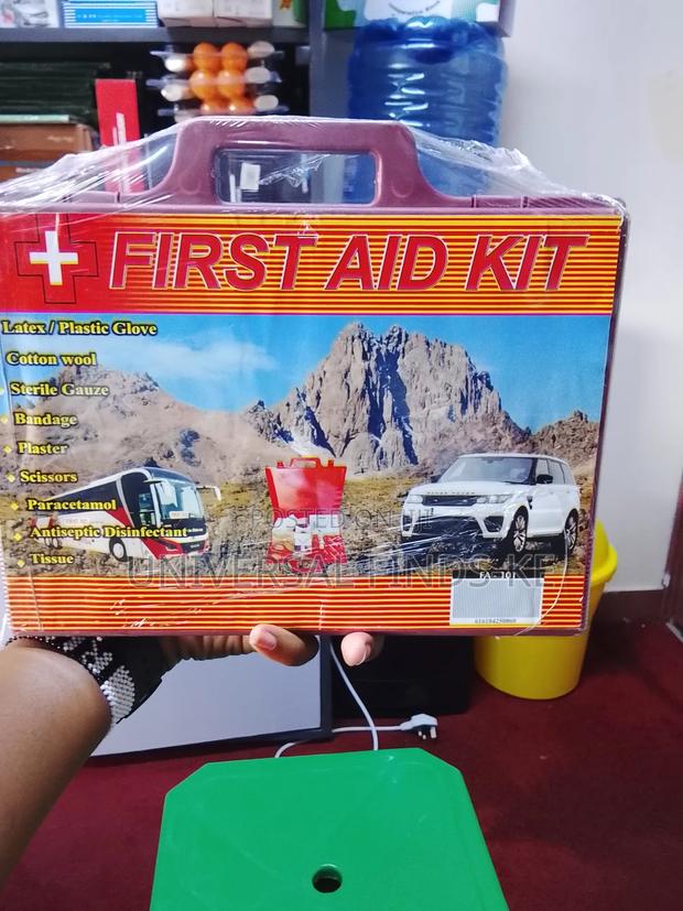 First Aid Kit Available For Car Emergency - thumbnail 2