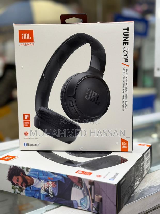 JBL 520bt Headphones - main view
