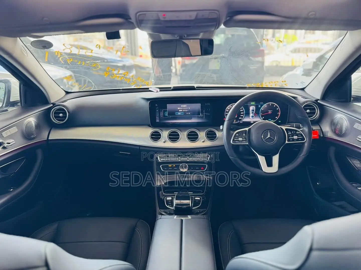 Mercedes-Benz E200 2019 Pearl