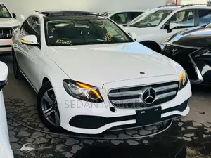 Mercedes-Benz E200 2019 Pearl