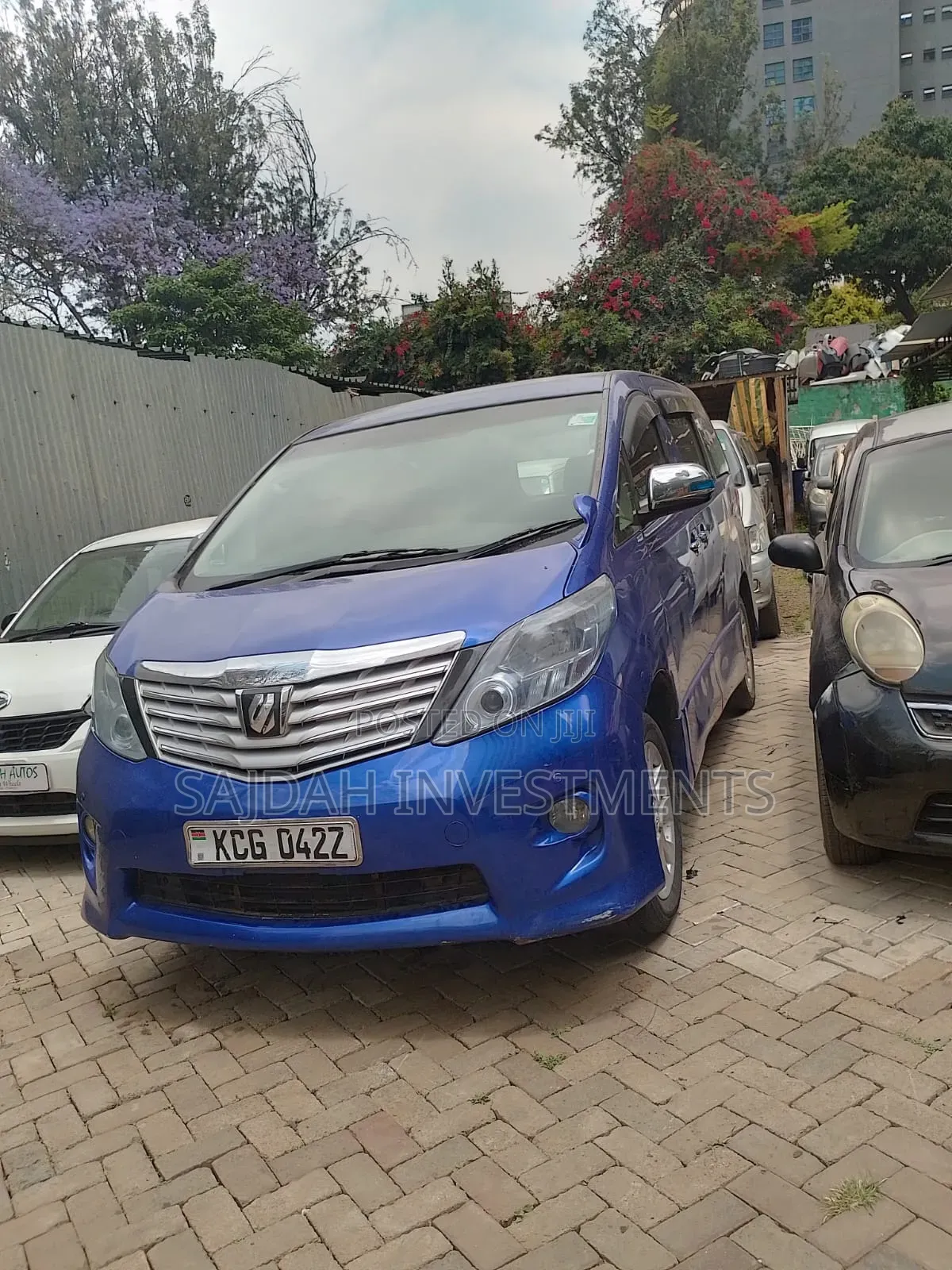 Toyota Alphard 2.4 Petrol FWD 2008 Blue