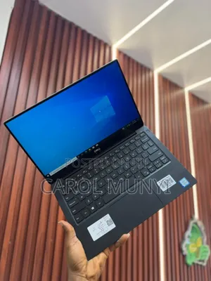 New Laptop Dell XPS 13 9360 8GB Intel Core i5 SSD 256GB