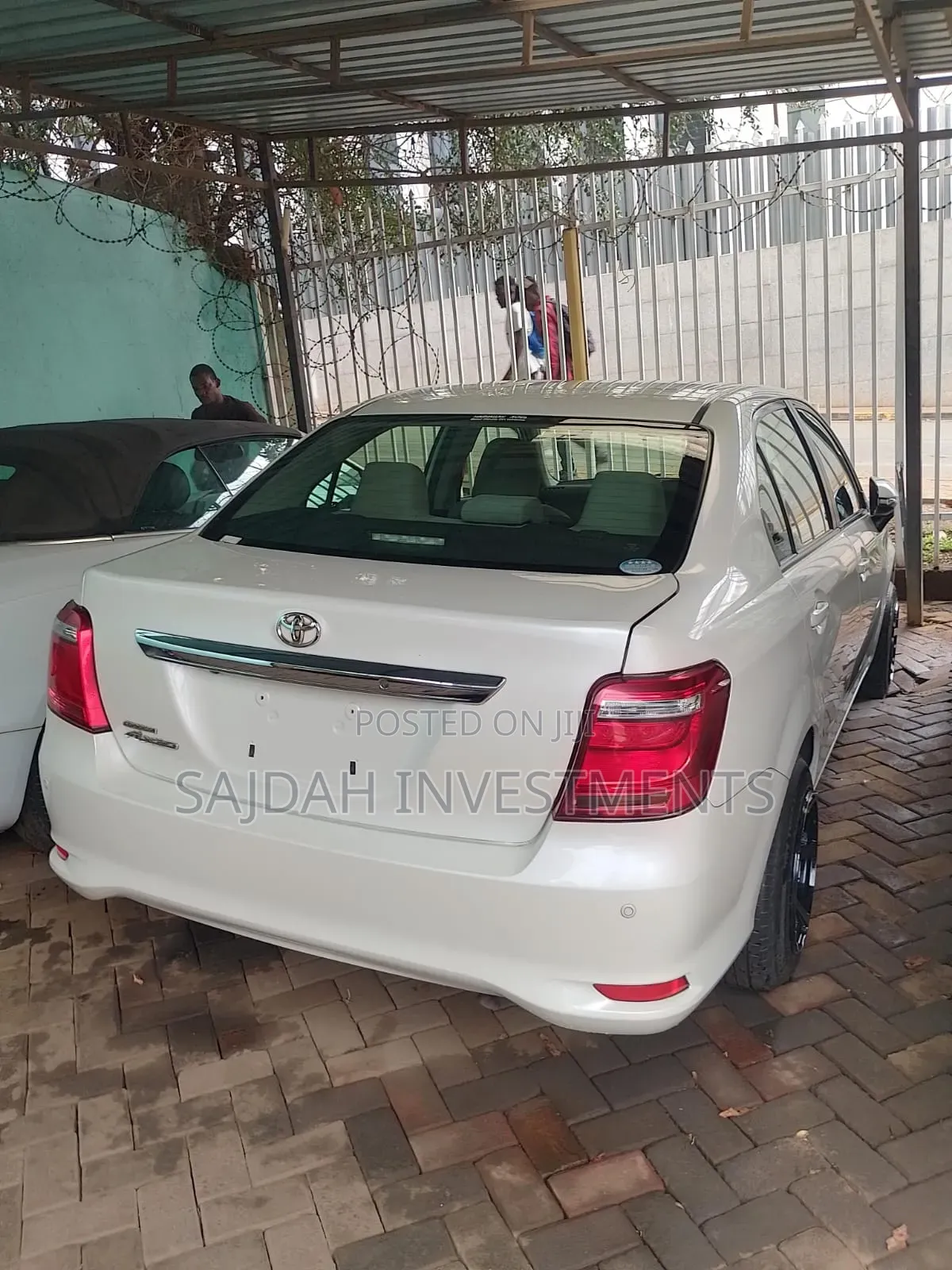 Toyota Axio 1.3 XG 2WD 2017 White