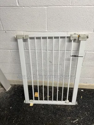Pressure Fit Safety Gate "