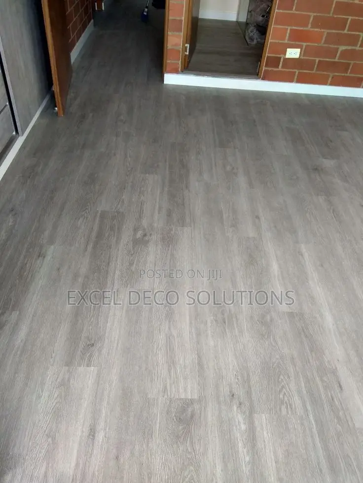 Modern Laminate Flooring for Living Room, Bedroom and Office Floors
