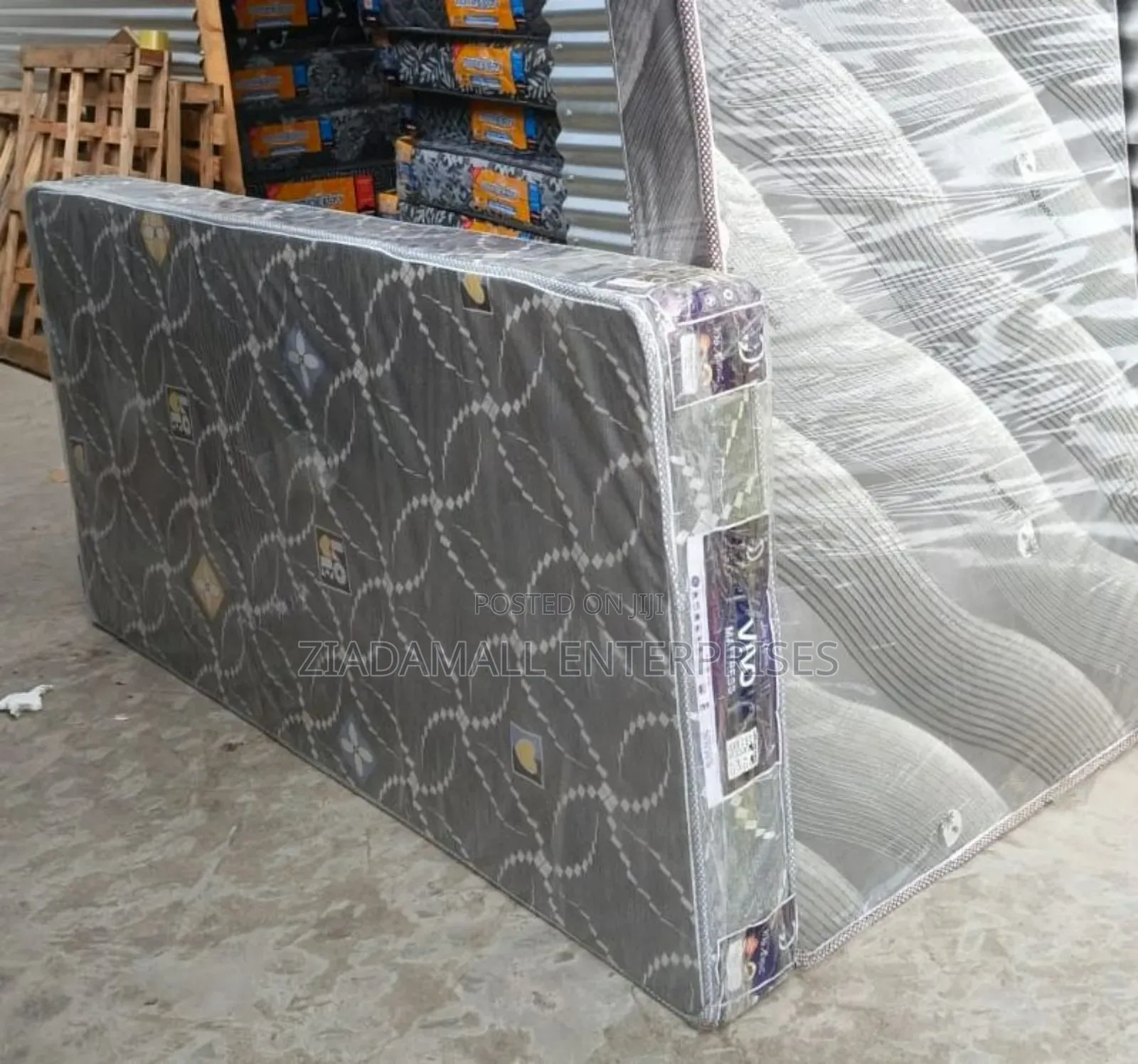 Vivo Mattress 3 by 6 Durable 6 Inch Mattress