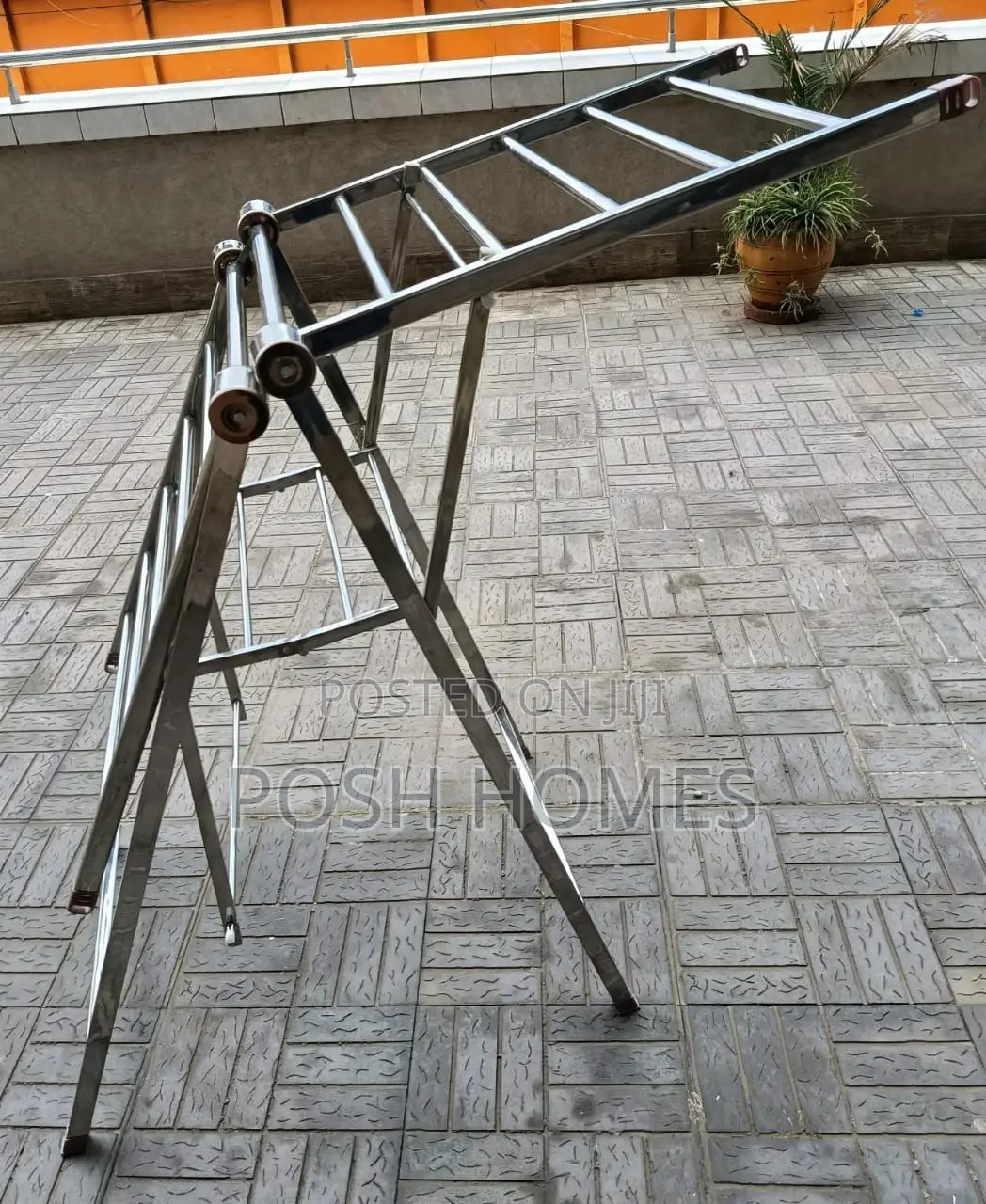 Quality Indoor and Outdoor Metallic Drying Rack