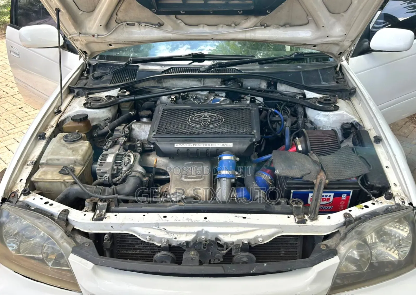 Toyota Caldina 2000 White