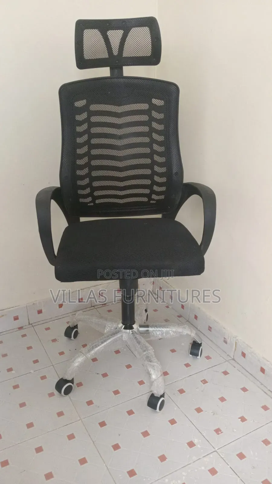 Breathable Secretarial Mesh Chair With Headrest Support