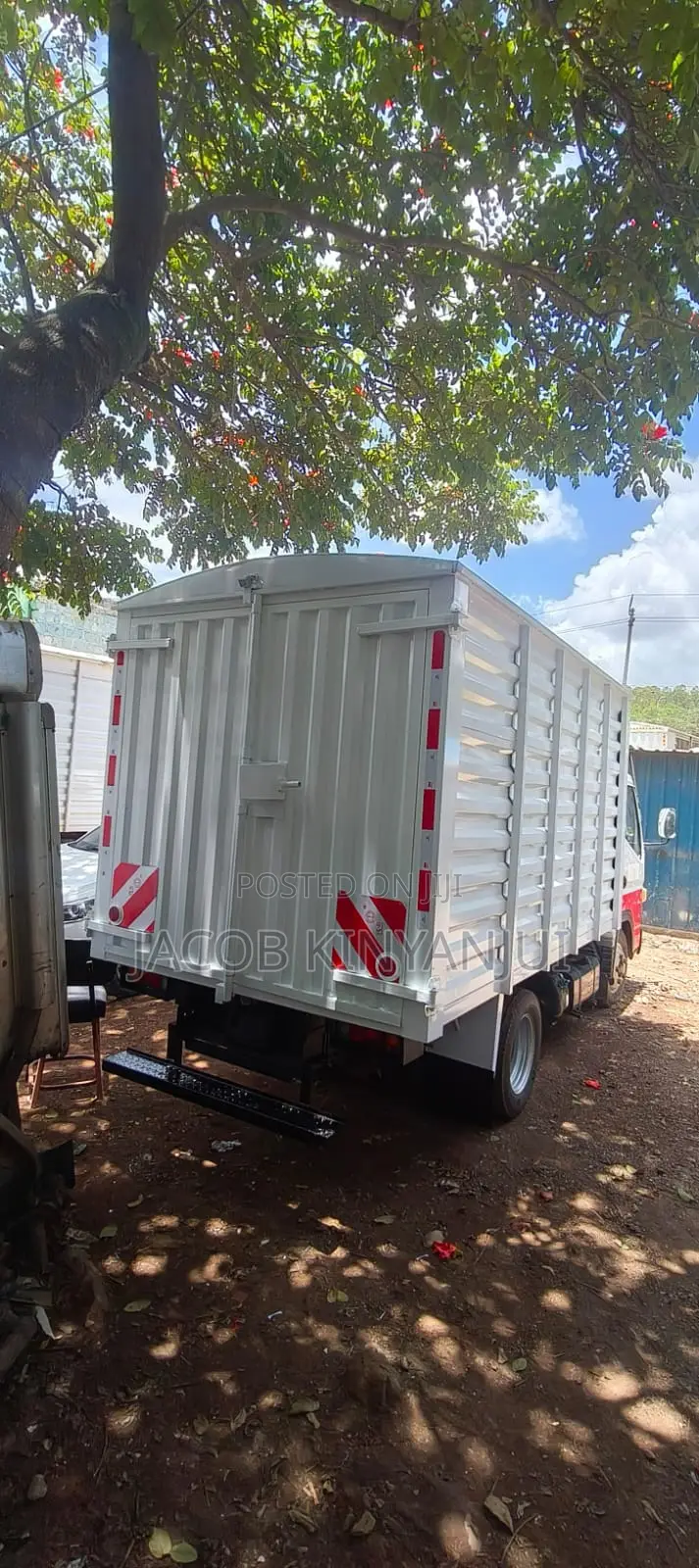 2017 Mitsubishi Fuso Canter