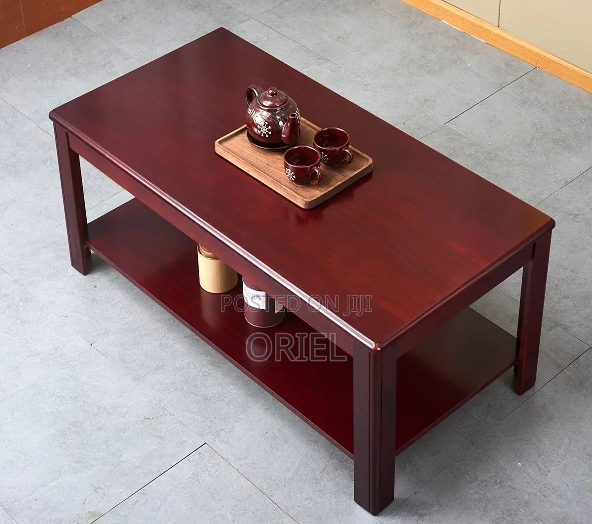 Coffee Table : Modern Office / Living Room Coffee Table