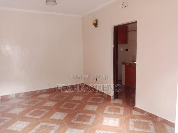 1bdrm Bungalow in Milimani for rent