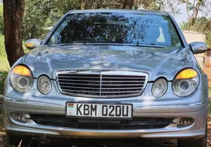 Mercedes-Benz E240 2005 Silver