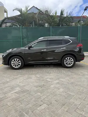 Nissan X-Trail 2.0 Hybrid AWD 2018 Black