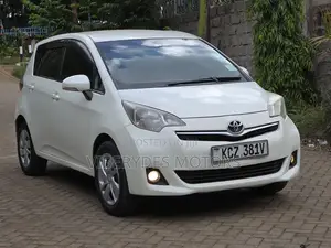 Toyota Ractis 2013 White